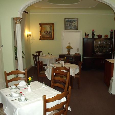 Pension Marienhof Kobern-Gondorf Εξωτερικό φωτογραφία